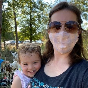 Meet your Posher, Allison